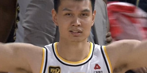 7m比分足球即时比分-广厦送别瘟神许钟豪，CBA规则注定了混世魔王的层出不穷