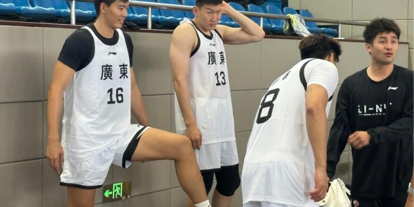 7m体育-广东全运阵容集齐6省7队精英，人多到当家球星没机会上场！