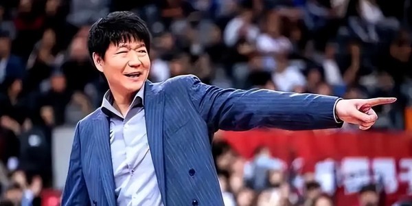 7m比分足球即时比分-选外援更加谨慎，鲍威尔伤病是隐患，山东男篮第三外援为新面孔！